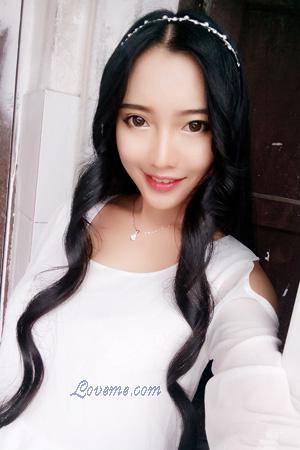 165226 - Fiona Age: 35 - China