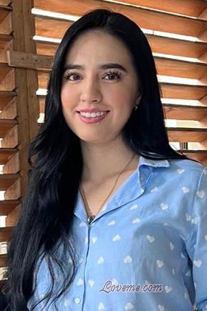 226823 - Valentina Age: 18 - Colombia