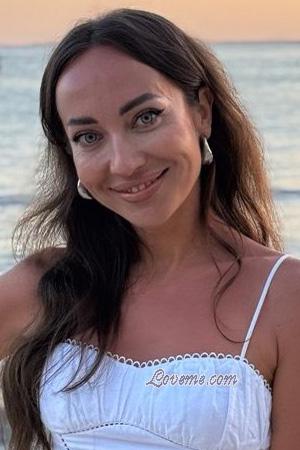 228606 - Viktoriia Age: 39 - Ukraine